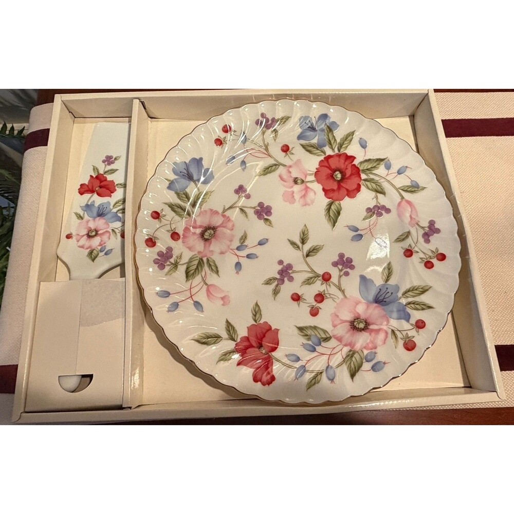 Andrea by Sadek Porcelain Cake Plate and Matching Server Set In Original Box